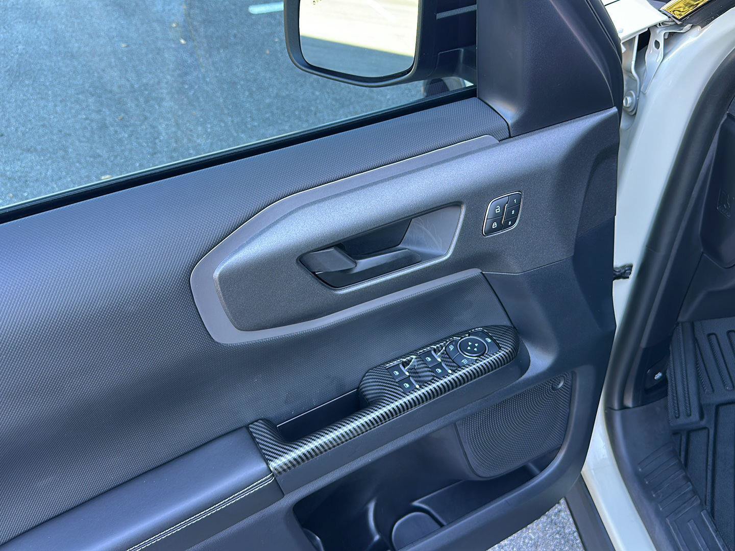 Certified 2025 Ford Bronco Sport Outer Banks AWD/4WD image 15