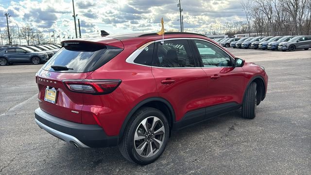 Certified 2024 Ford Escape Platinum image 5