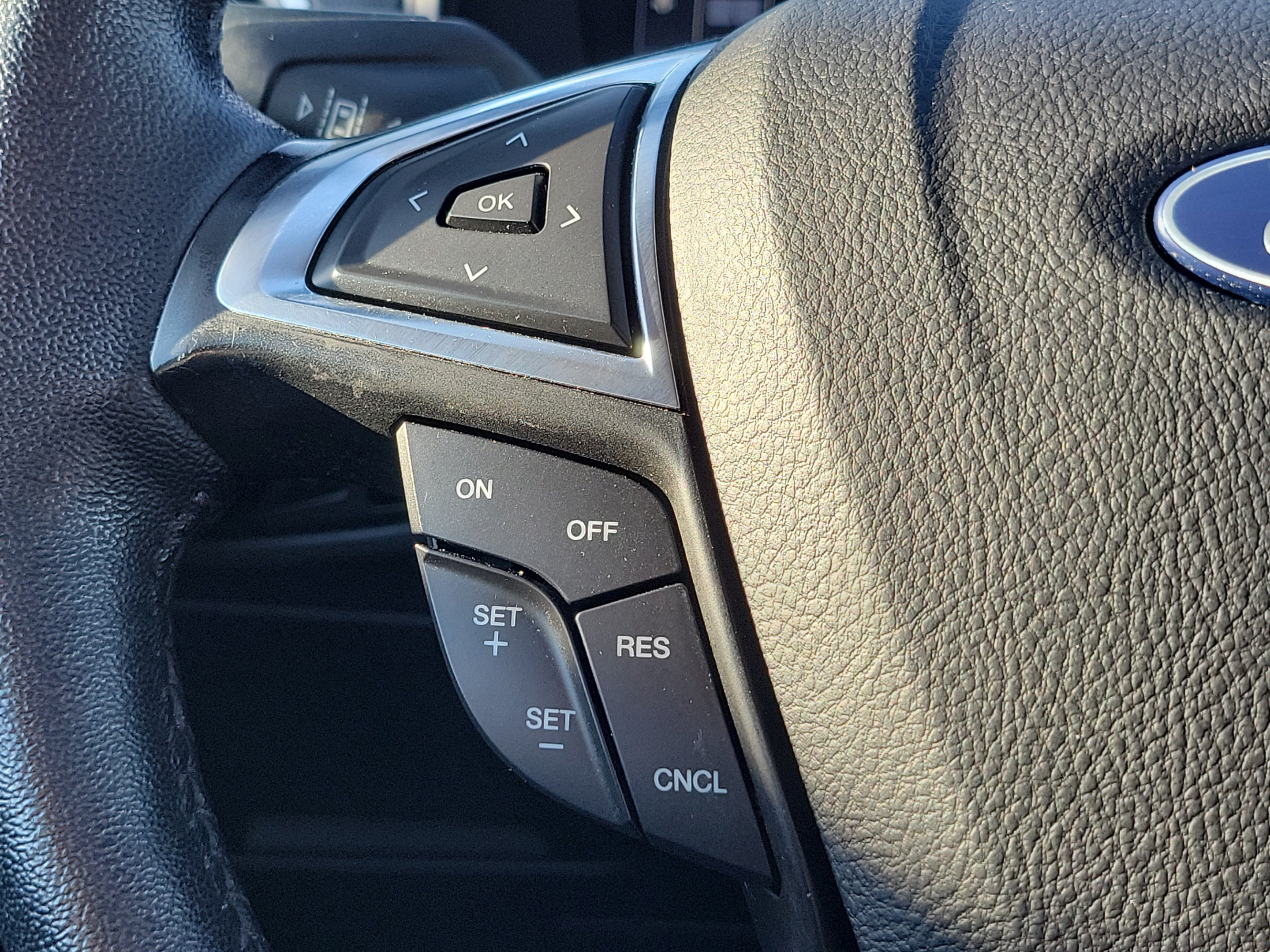 Certified 2024 Ford Edge SEL w/ Convenience Package AWD/4WD image 24