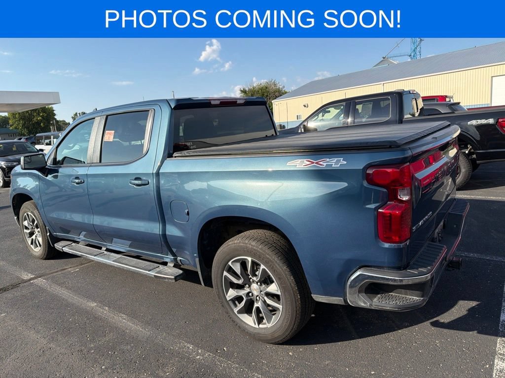 Used 2024 Chevrolet Silverado 1500 LT AWD/4WD image 3