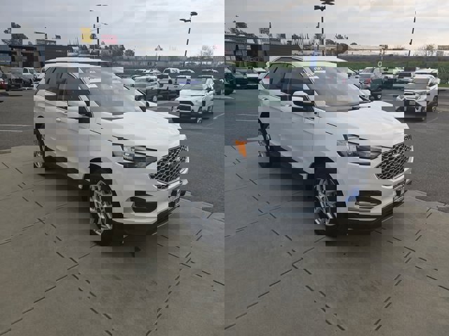 Certified 2024 Ford Edge SEL image 7