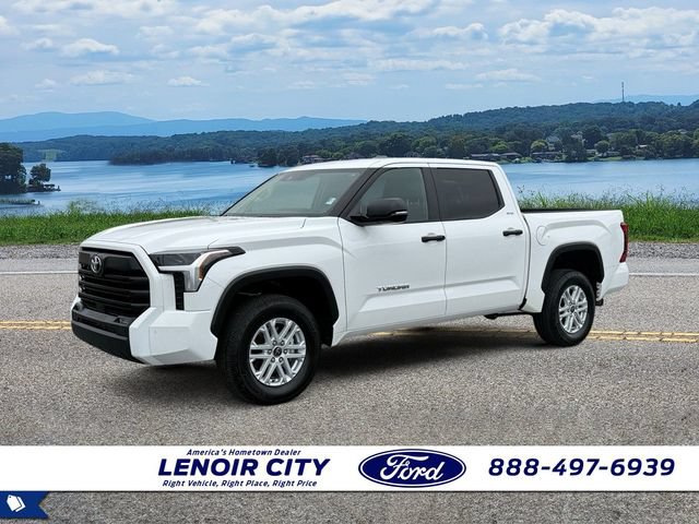 Used 2024 Toyota Tundra SR5 w/ SR5 Convenience Package AWD/4WD image 7