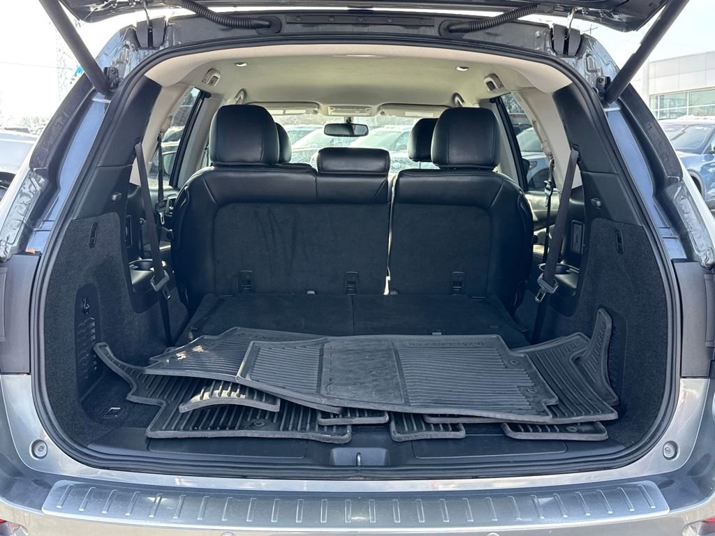 Used 2019 Nissan Pathfinder SL image 7