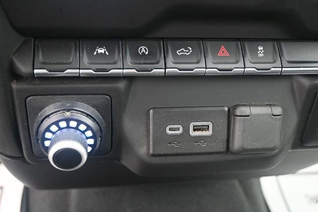 Used 2023 GMC Sierra 1500 Pro w/ Pro Value Package AWD/4WD image 12