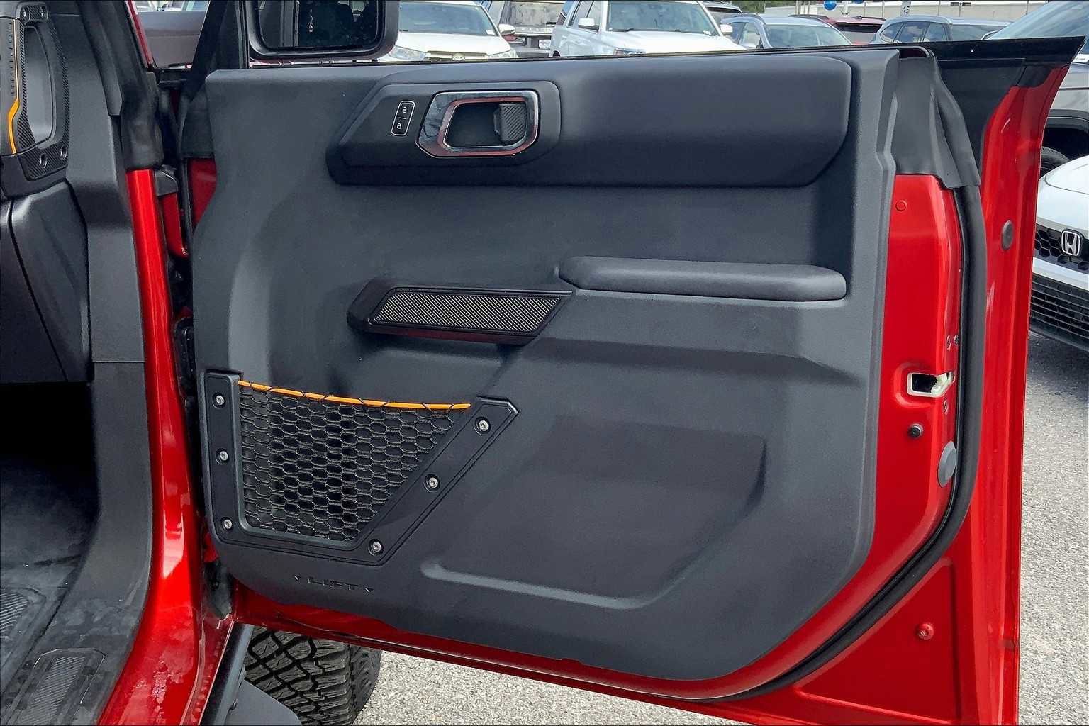 Certified 2024 Ford Bronco Badlands image 21