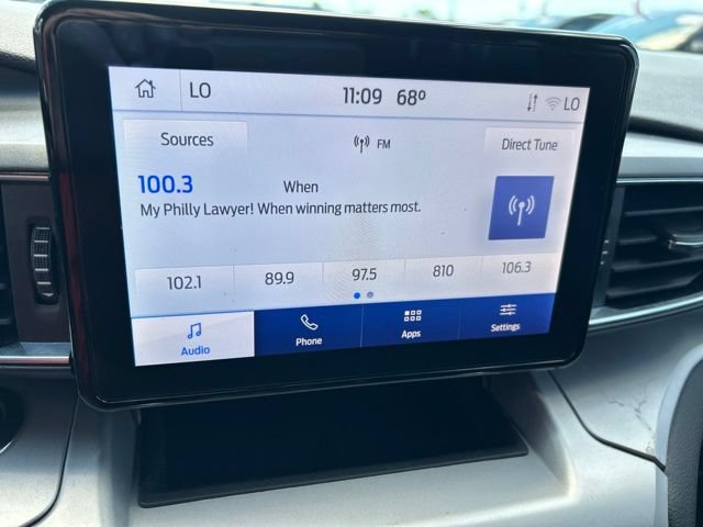 Certified 2022 Ford Explorer XLT w/ Equipment Group 202A AWD/4WD image 27