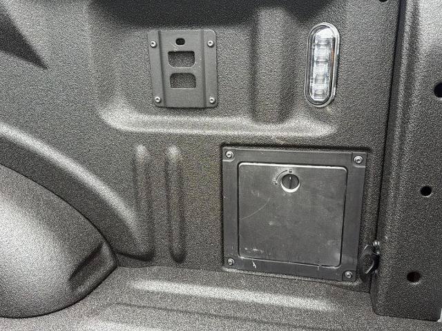 Certified 2025 Ford F150 Lariat w/ Equipment Group 501A Mid AWD/4WD image 18