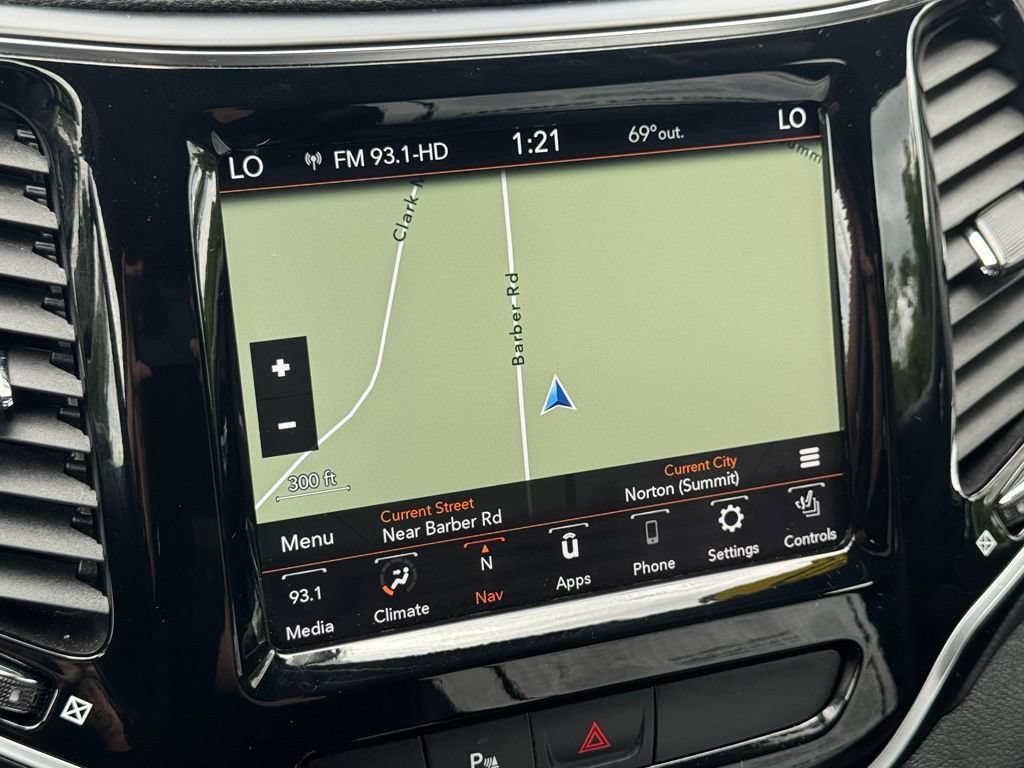 Used 2020 Jeep Cherokee High Altitude AWD/4WD image 31