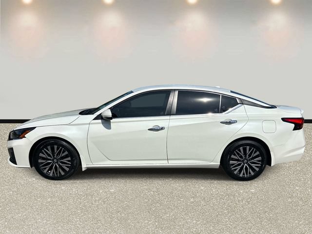 Used 2023 Nissan Altima 2.5 SV FWD image 8