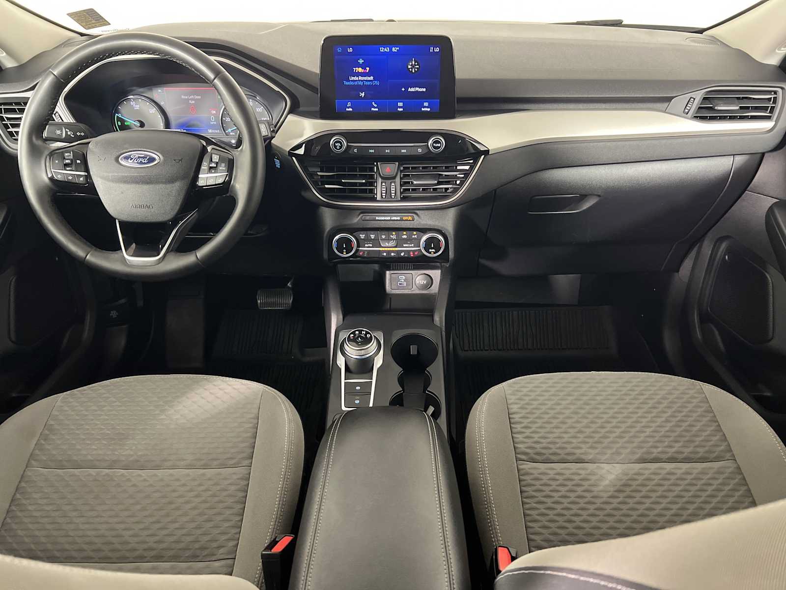 Certified 2022 Ford Escape SE w/ Cold Weather Package AWD/4WD image 25