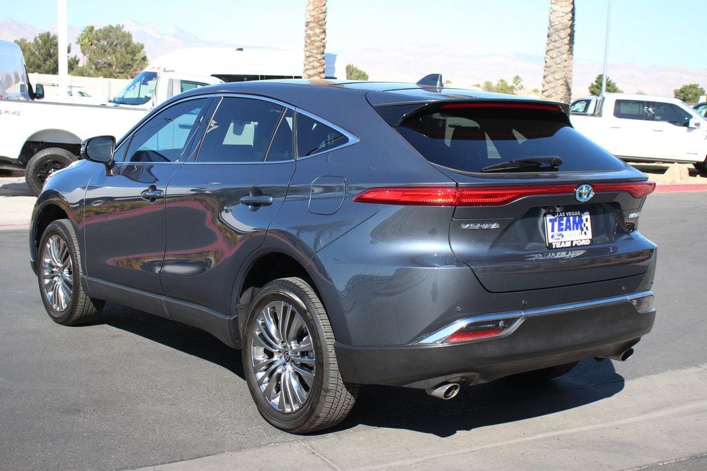 Used 2024 Toyota Venza Limited AWD/4WD image 5