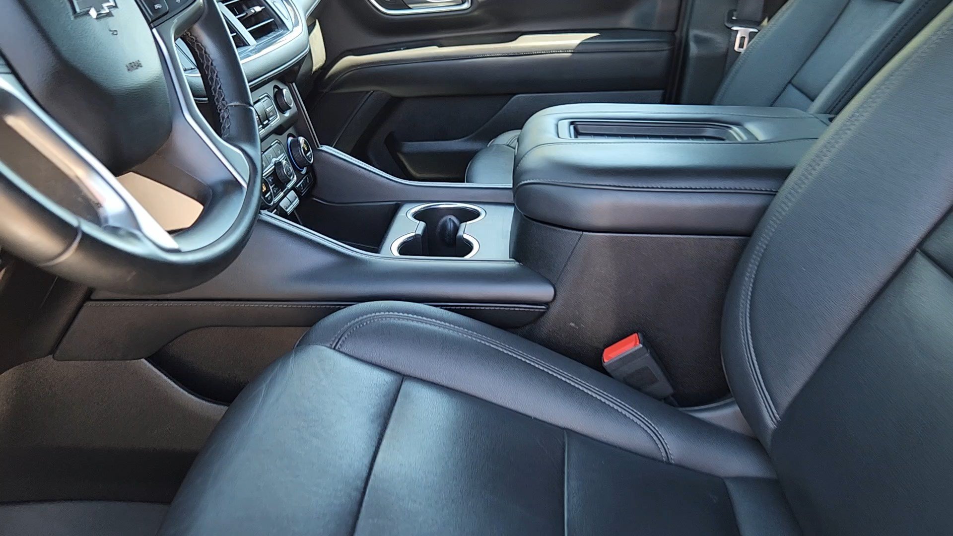 Used 2023 Chevrolet Tahoe Z71 AWD/4WD image 27