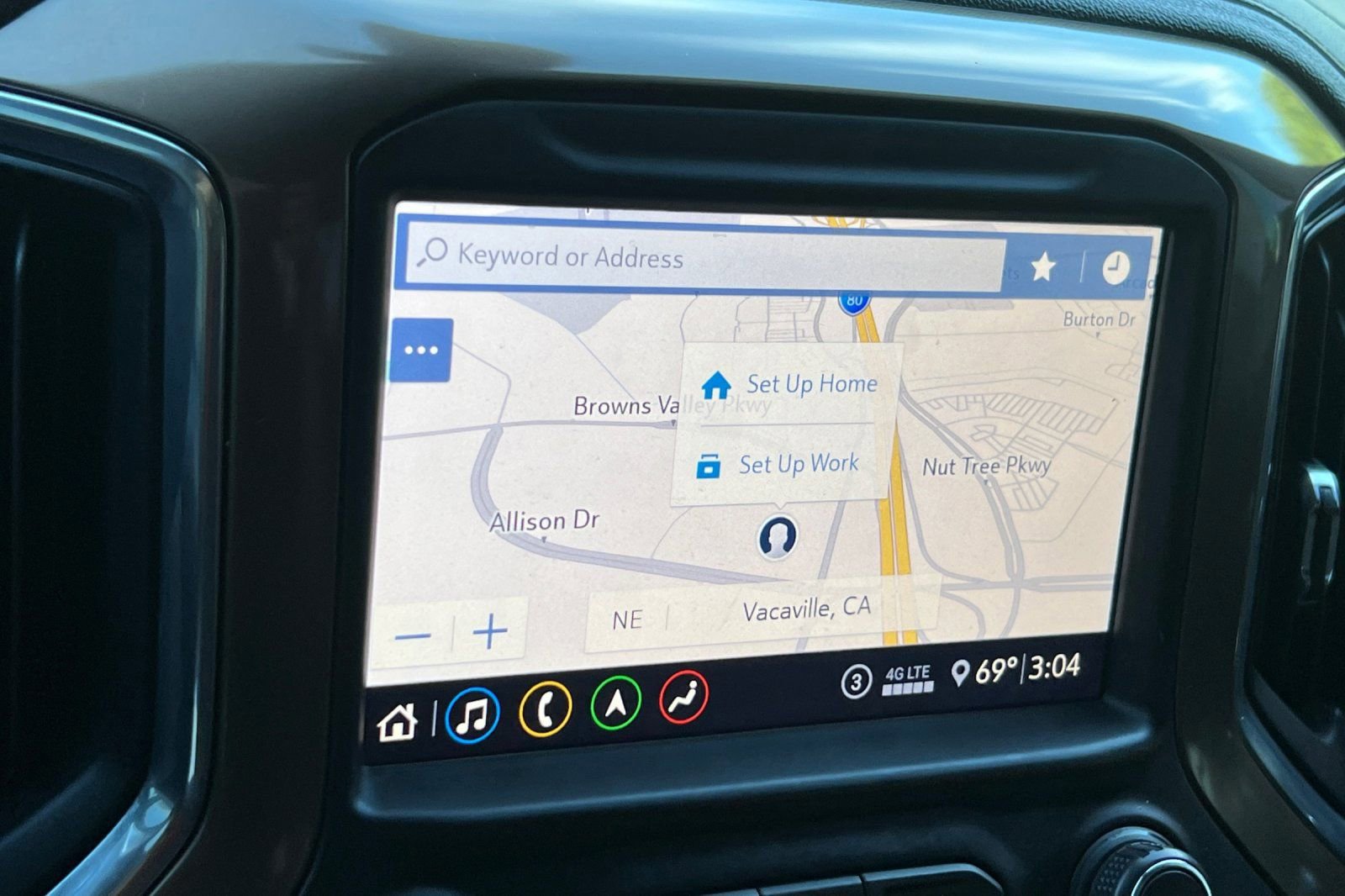 Used 2020 Chevrolet Silverado 1500 High Country w/ Technology Package image 19