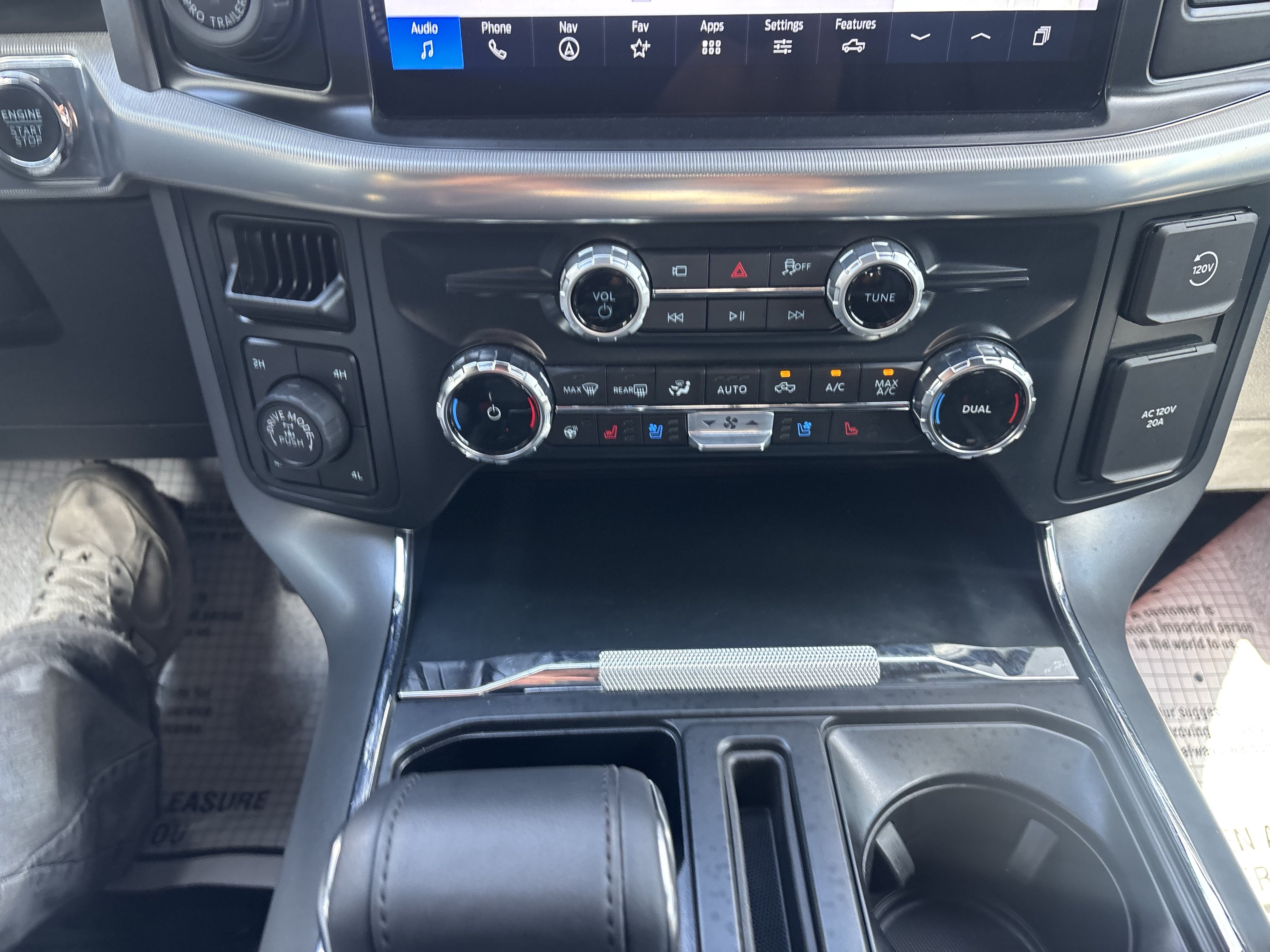 Certified 2025 Ford F150 Lariat w/ Equipment Group 501A Mid AWD/4WD image 35