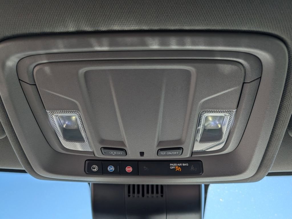 Used 2022 Chevrolet Silverado 1500 RST image 20