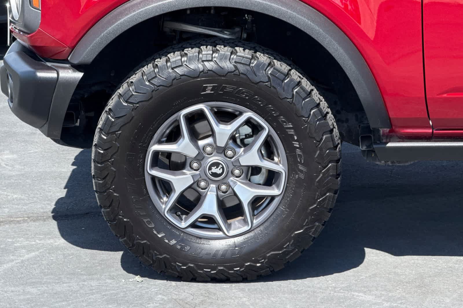 Certified 2025 Ford Bronco Badlands AWD/4WD image 31