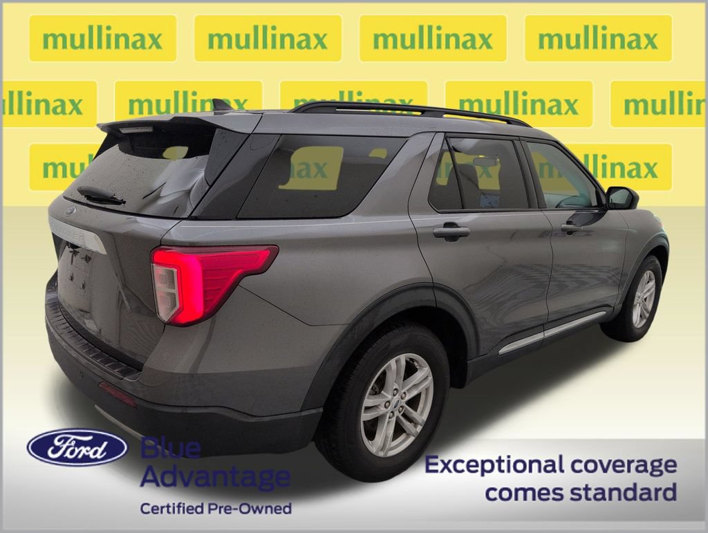 Certified 2023 Ford Explorer XLT w/ Equipment Group 202A RWD image 3