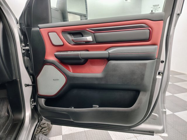 Used 2025 RAM 1500 Rebel w/ Rebel Level 2 Equipment Group AWD/4WD image 31