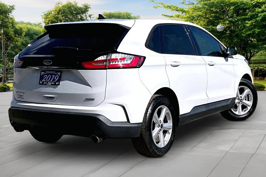 Certified 2019 Ford Edge SE FWD image 12