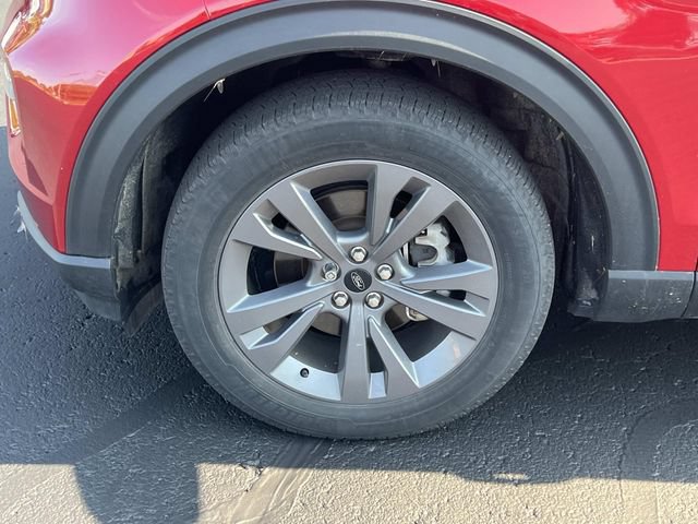 Certified 2023 Ford Explorer XLT w/ Equipment Group 202A AWD/4WD image 5