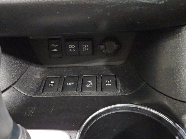 Used 2019 Toyota Highlander Limited AWD/4WD image 31