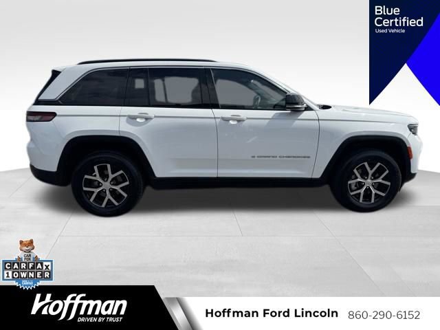 Used 2024 Jeep Grand Cherokee Limited AWD/4WD image 2
