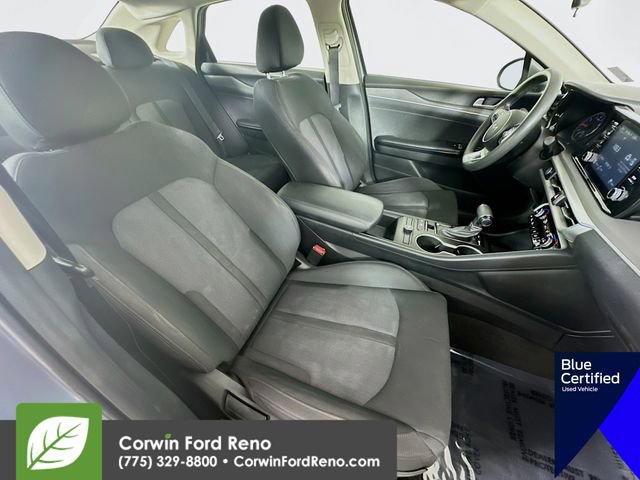 Used 2022 Kia K5 LXS image 28