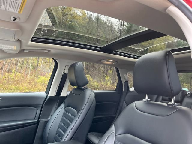 Certified 2022 Ford Edge SEL w/ Convenience Package image 11