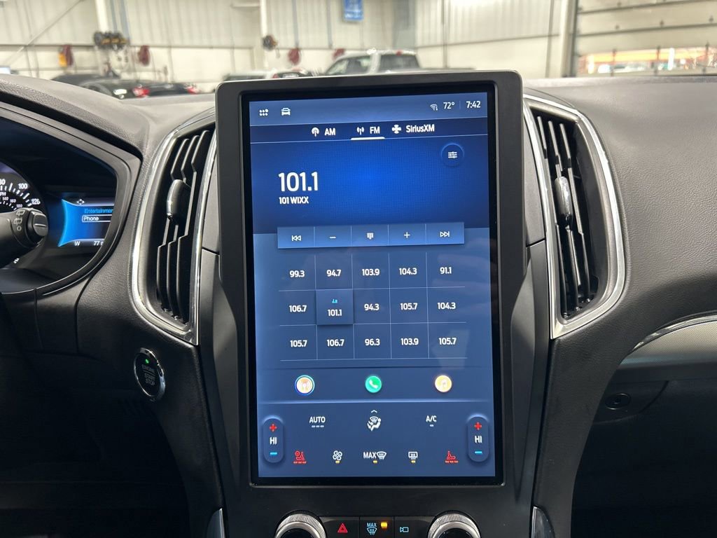 Certified 2022 Ford Edge Titanium image 21