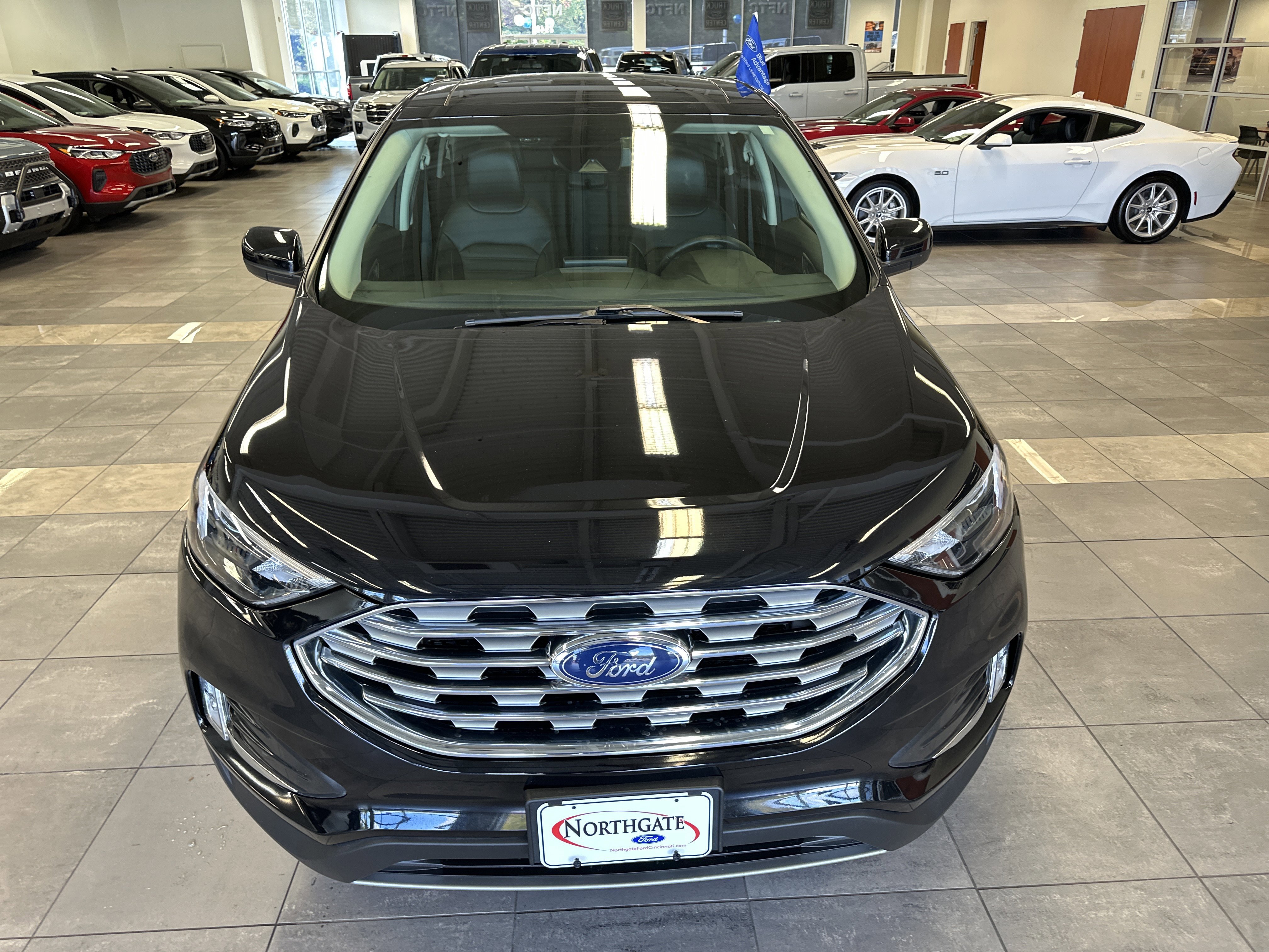 Certified 2022 Ford Edge SEL w/ Convenience Package image 10