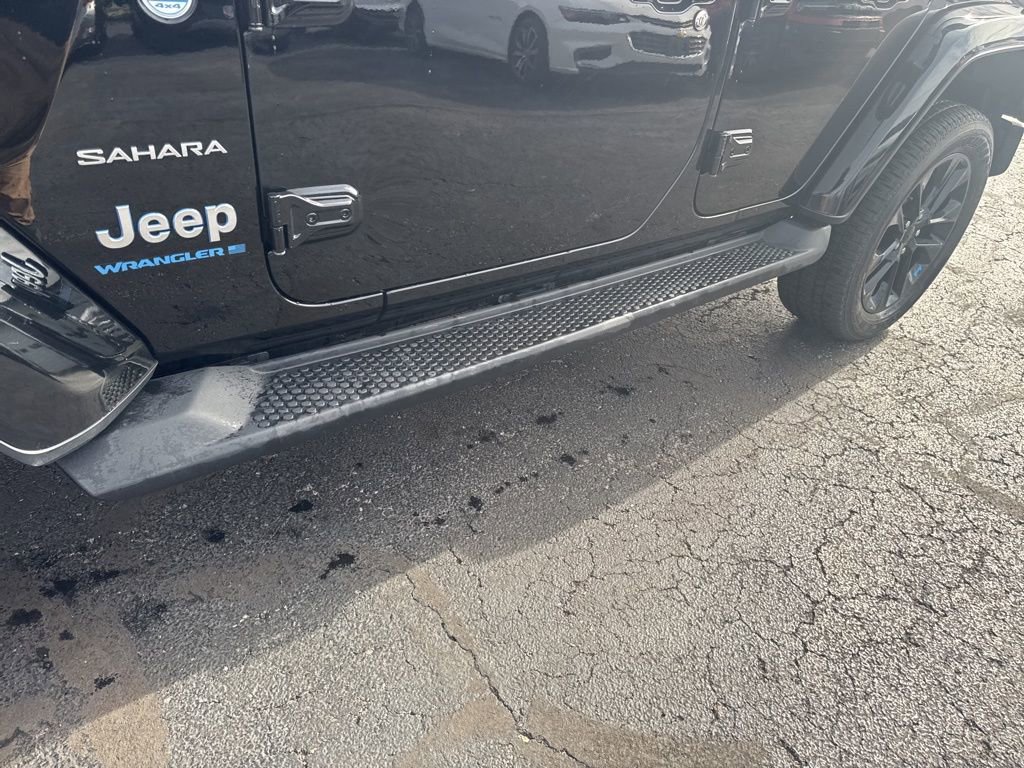 Used 2023 Jeep Wrangler Unlimited Sahara w/ Cold Weather Group image 46