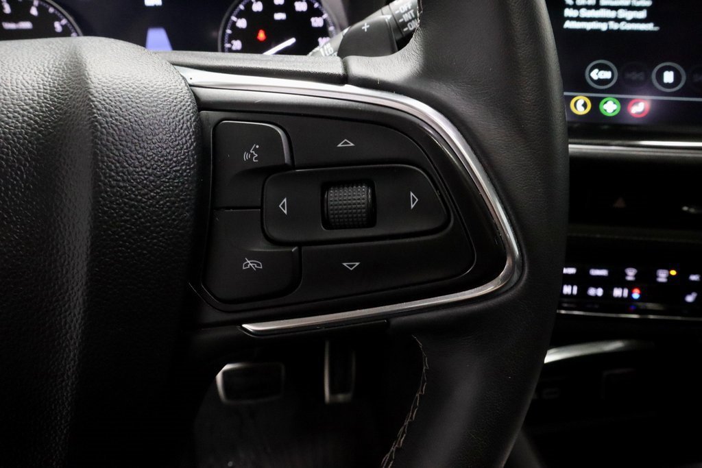 Used 2023 Buick Envision Essence w/ Sport Touring Package image 30