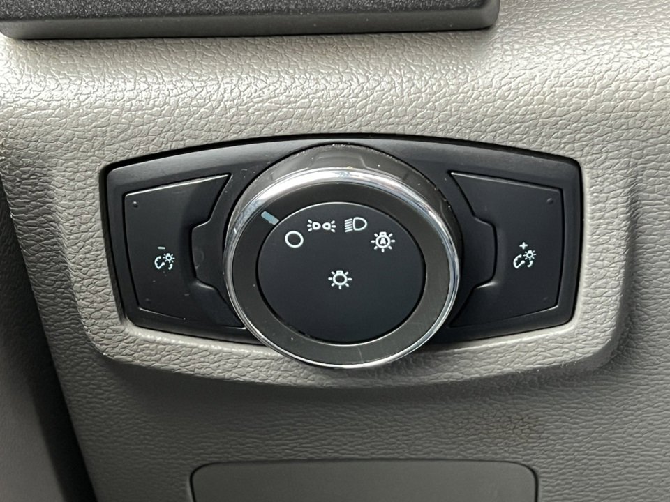 Certified 2020 Ford F550 4x4 Regular Cab Super Duty w/ Power Equipment Group image 18