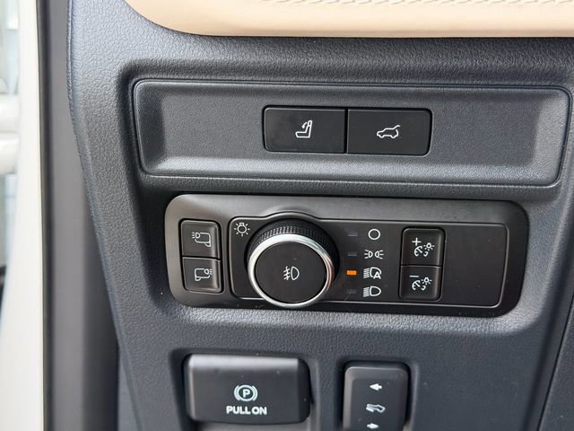 Certified 2023 Ford Expedition Platinum RWD image 21