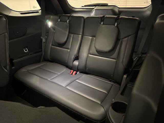 Certified 2025 Ford Explorer ST image 35