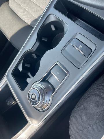 Certified 2024 Ford Edge SE image 21