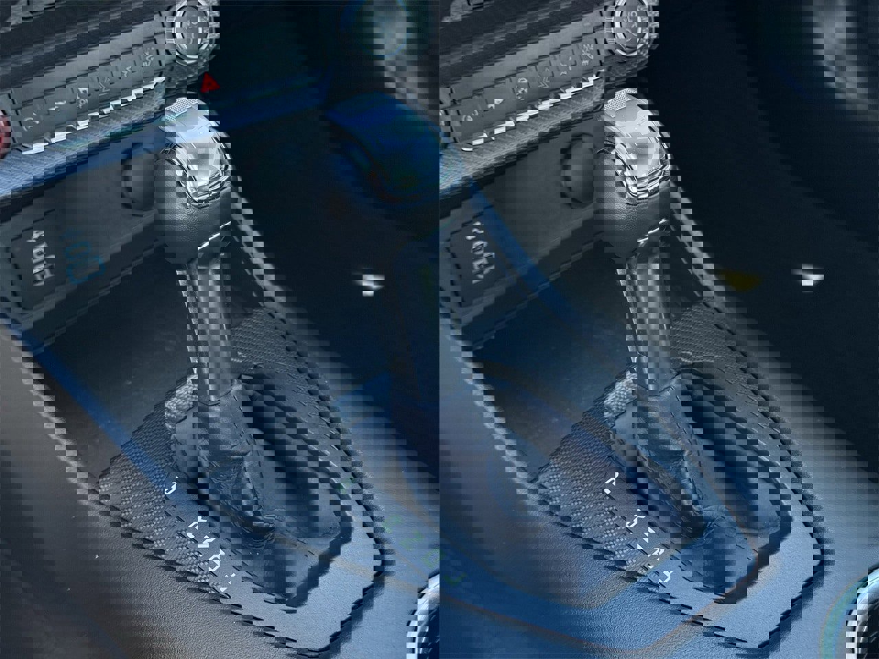 Certified 2025 Ford Mustang Coupe image 21