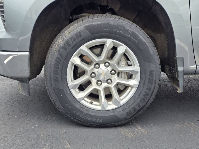 Used 2023 Chevrolet Silverado 1500 LT RWD image 28
