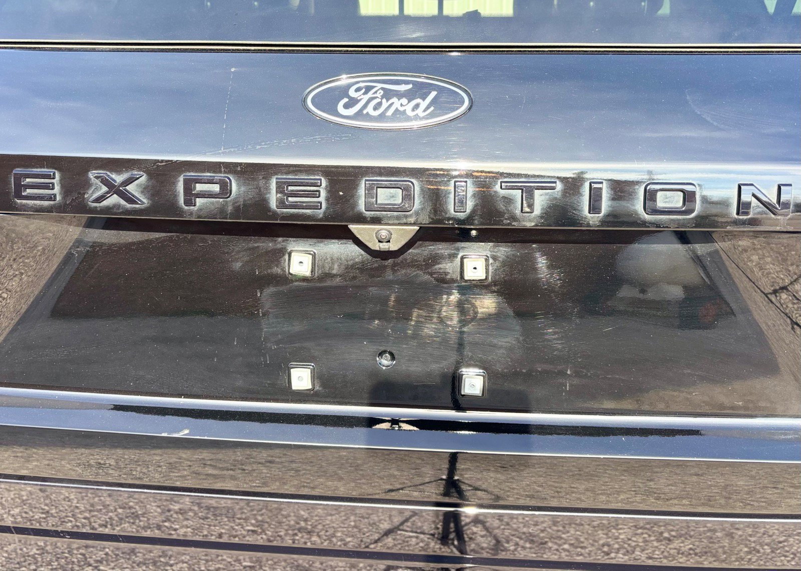 Certified 2025 Ford Expedition Max Platinum w/ Stealth Performance Package image 17