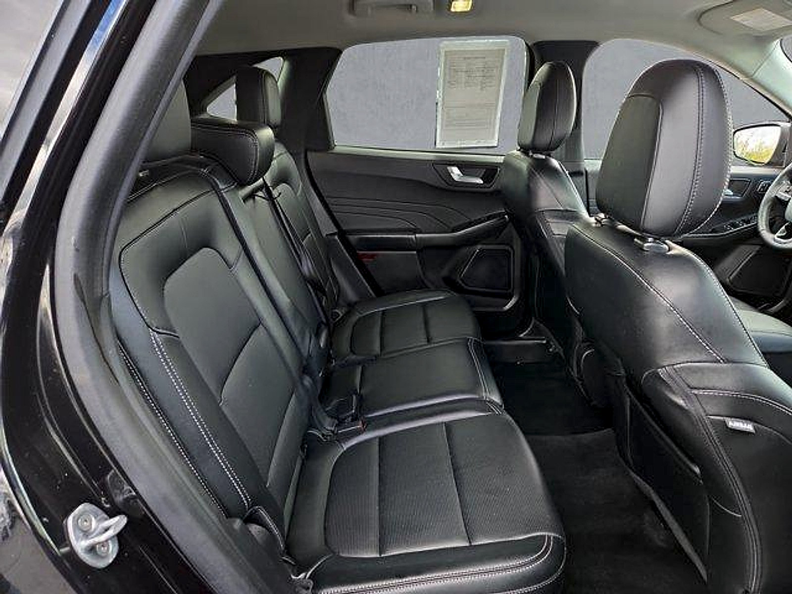Certified 2023 Ford Escape Platinum AWD/4WD image 24