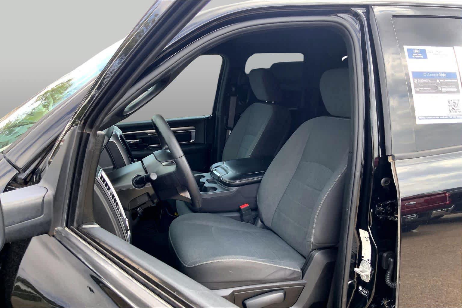Used 2022 RAM 1500 Warlock w/ Electronics Group AWD/4WD image 7