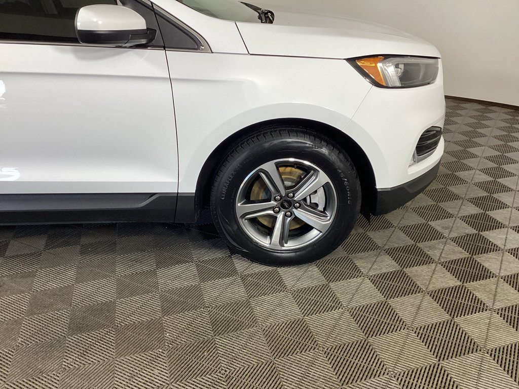Certified 2024 Ford Edge SEL w/ Convenience Package AWD/4WD image 7