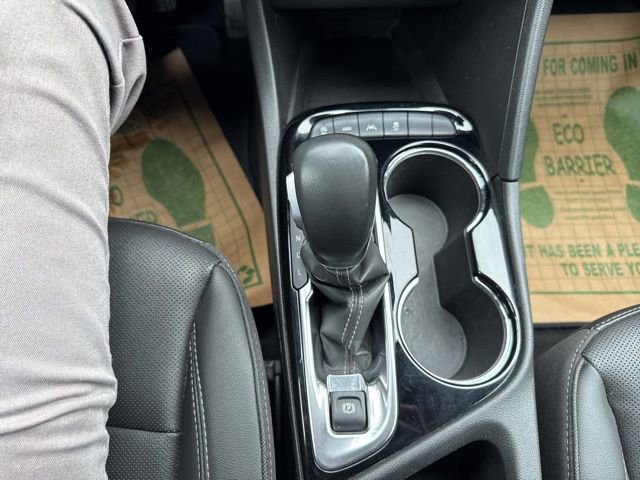 Used 2024 Buick Encore GX Sport Touring AWD/4WD image 25
