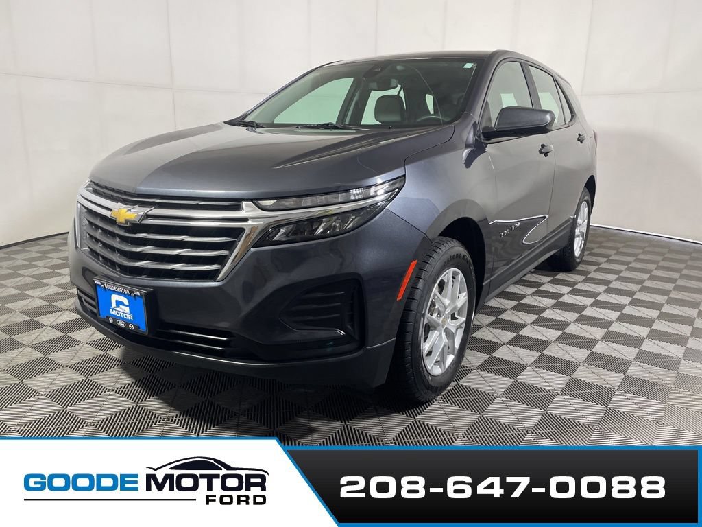 Used 2022 Chevrolet Equinox LS AWD/4WD image 4