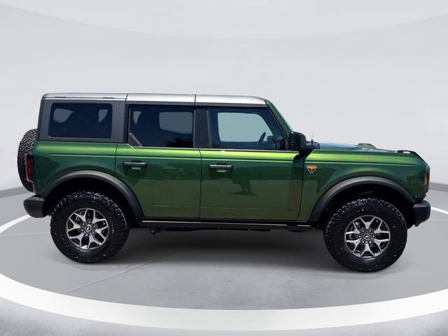 Certified 2025 Ford Bronco Badlands AWD/4WD image 4
