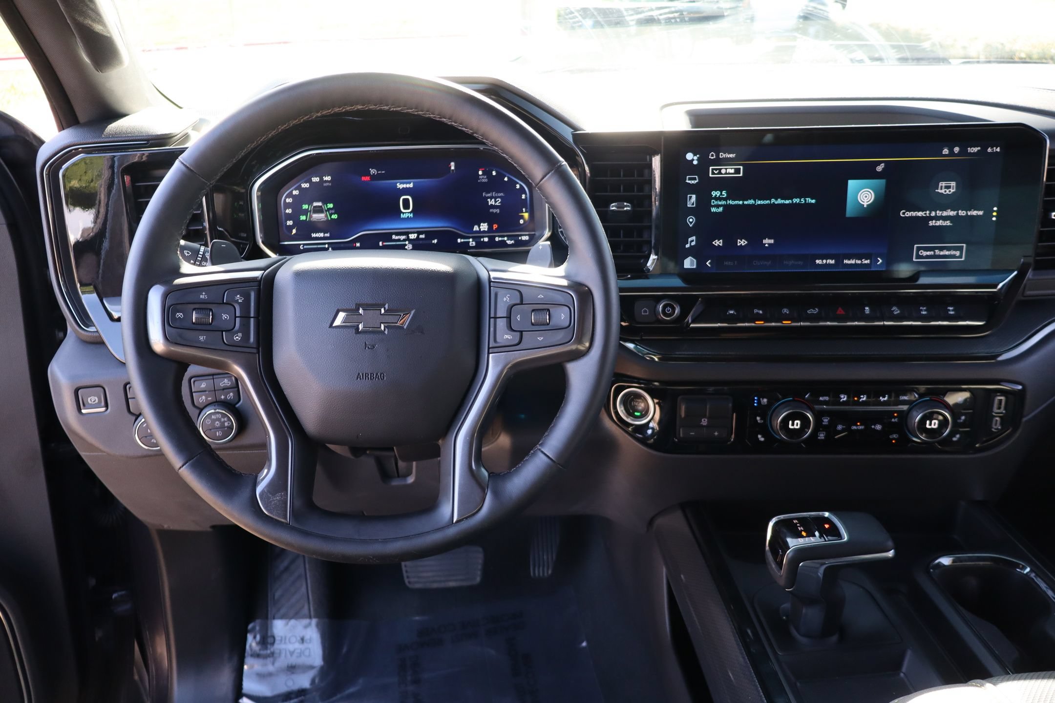 Used 2023 Chevrolet Silverado 1500 ZR2 AWD/4WD image 19