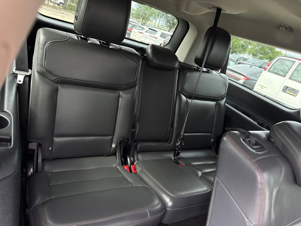 Certified 2025 Ford Expedition Max Active RWD image 30