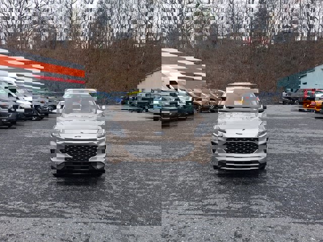 Certified 2021 Ford Escape SE w/ Cold Weather Package image 2