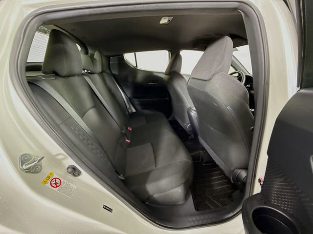 Used 2019 Toyota C-HR LE image 24
