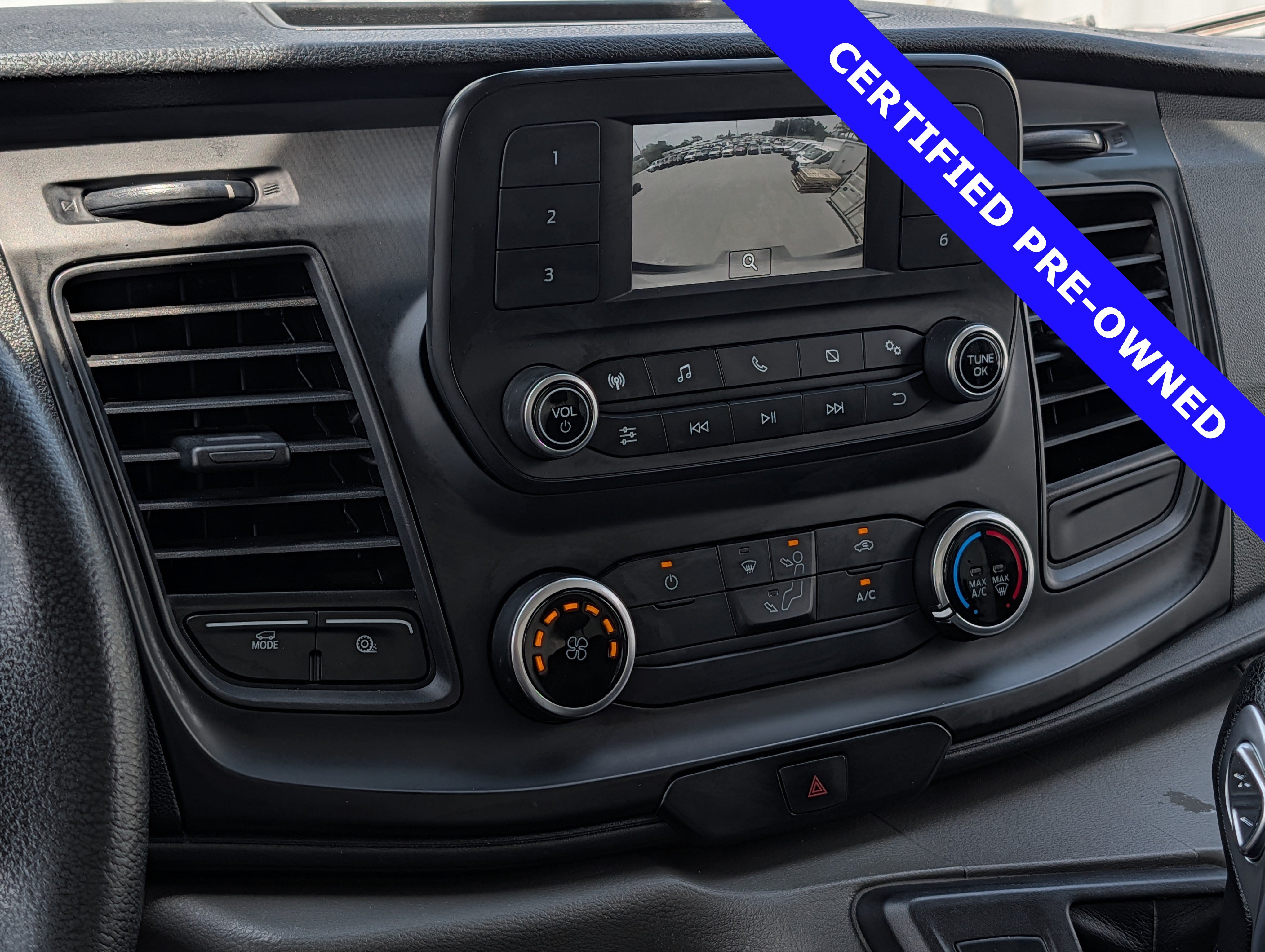 Certified 2022 Ford Transit 350 DRW RWD image 26
